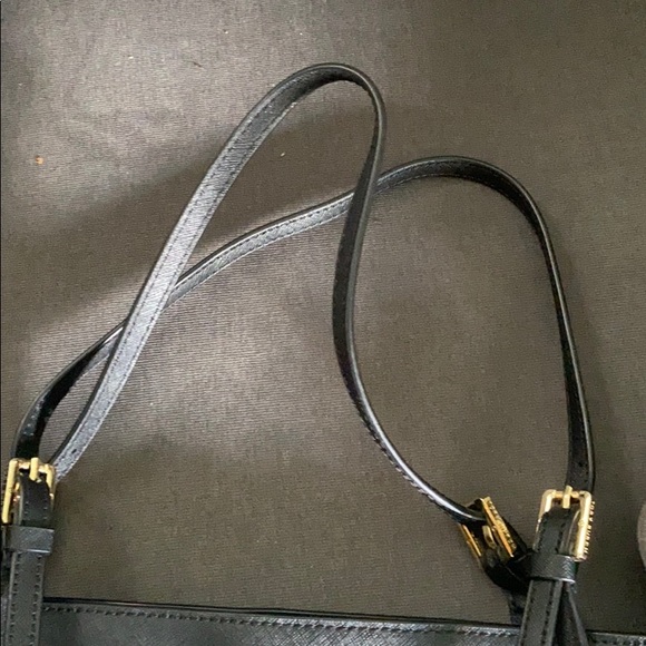 SOLD Tory Burch purse - Picture 6 of 7